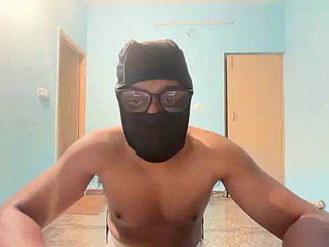 kinkslayher Adlı Modelin Canlı XXX Sohbeti