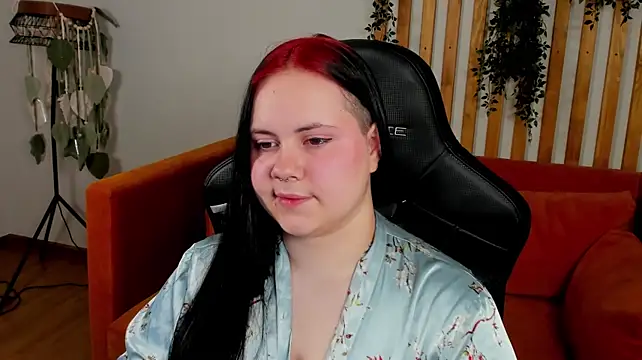 DaisyHarts' Live XXX Chat
