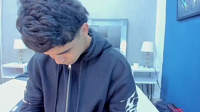 แชท XXX สดของ Charlie___Musk
