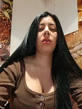 Luianna Live XXX-Chat