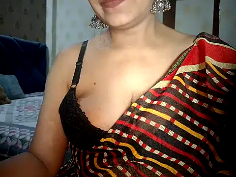 _RONITA_ Adlı Modelin Canlı XXX Sohbeti