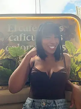 AlaiaStearling_ Chat XXX in diretta