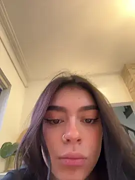Lummii_ Pertunjukan Webcam