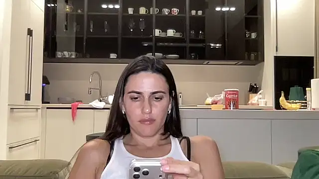 Rineliadi's Live XXX Chat