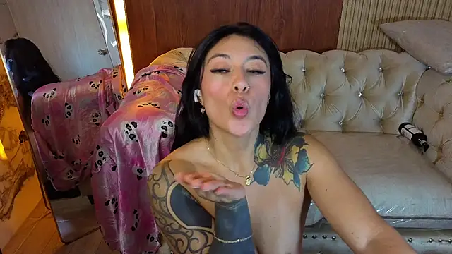 Isabella_Collen_v Obrolan Langsung XXX