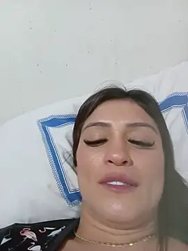 Milabri's Live XXX Chat