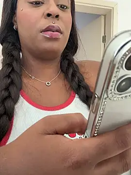 Chat XXX ao vivo de CroftBaby
