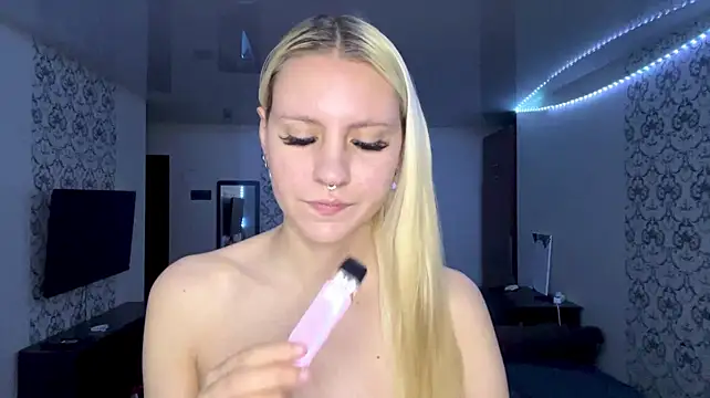 MildredGuckes Live XXX-Chat