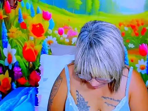 Chat XXX en directo de indianroxy
