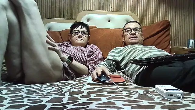 XXX chat uživo modela AlanaLaDream