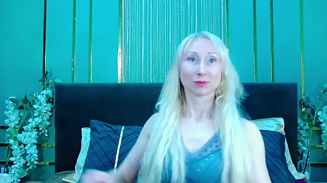 XXX chat uživo modela KissDreamm