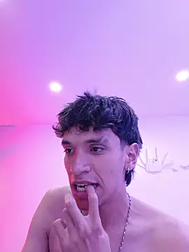 Chat XXX ao vivo de H3ll_B0Y_