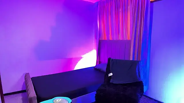 Chat +18 de Matiius18 ao vivo