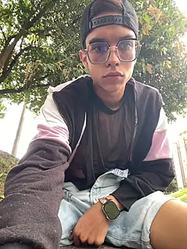 Andres_boy252 在線直播表演
