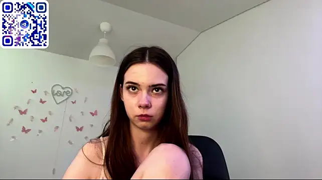 ElieFluttershy's Live XXX Chat