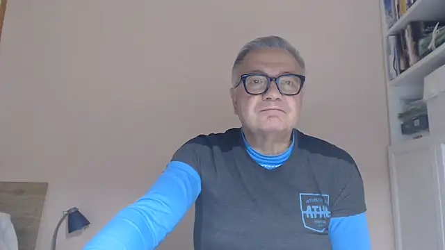 YOU6me Chat XXX live