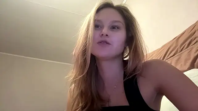 ColetteSolverud XXX чат на живо