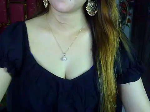 Adiba_Obu_20 Chat XXX in diretta