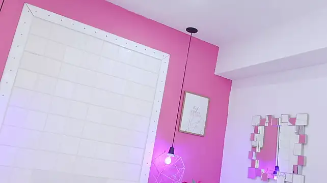 naomi_taylor27's Live XXX Chat