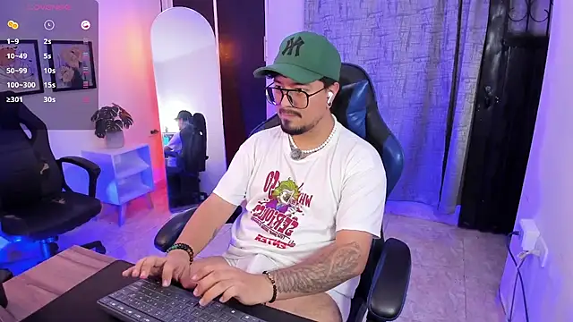 دردشة DaviidEvans_ الجنسية المباشرة