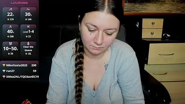 Chat +18 de AlisaBacker ao vivo
