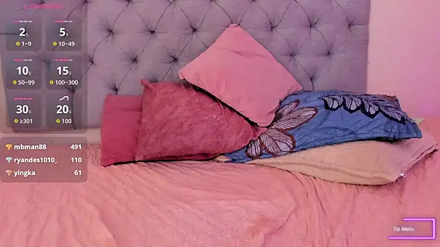 Maite_Smith_ élő XXX-chatje