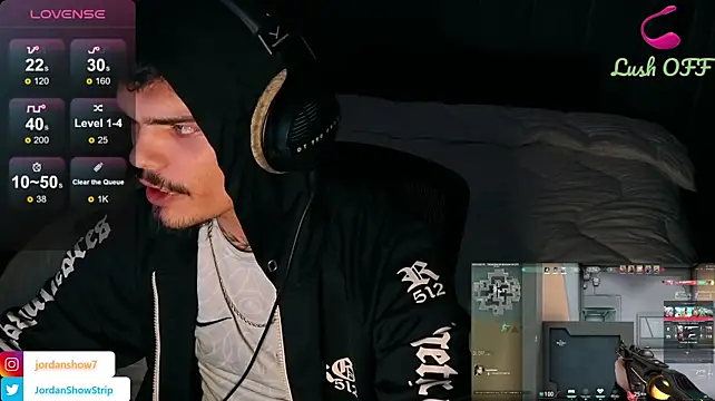 JordanShow élő XXX-chatje