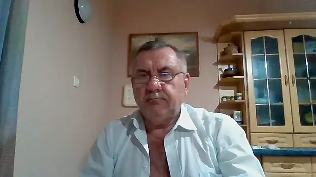 دردشة machomale3 الجنسية المباشرة