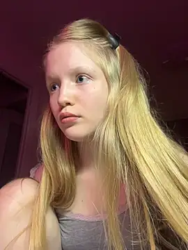 Chat +18 de LilianHowards ao vivo
