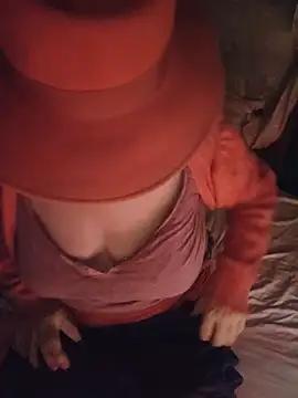 Czat XXX na żywo – Hot-Muci