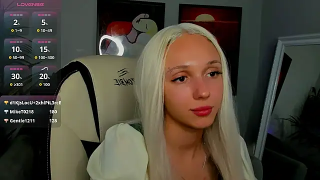 XXX chat uživo modela EmmaGil