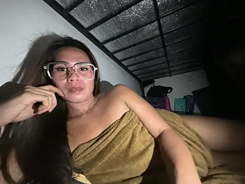PlayWithLesley_Xx's Live XXX Chat
