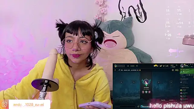 Chat +18 de Nami_usagi ao vivo