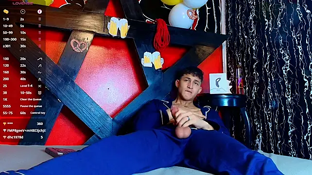 Chatroom XXX en direct de Axel_Romanov