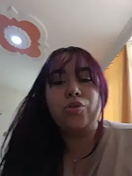 Živý XXX chat Alicee_Sw