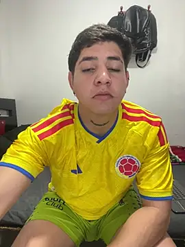 Chat XXX ao vivo de Fozil_Dvice