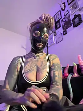 Aenn_Alien Live XXX-Chat