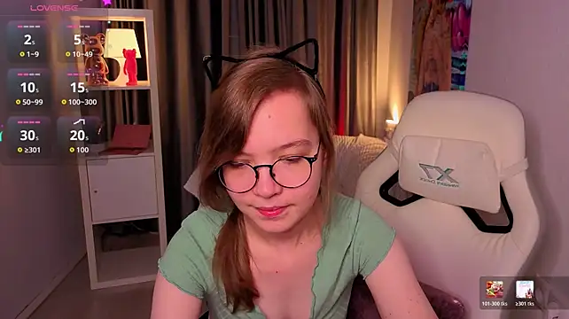 Chat XXX en directo de LiaBroock