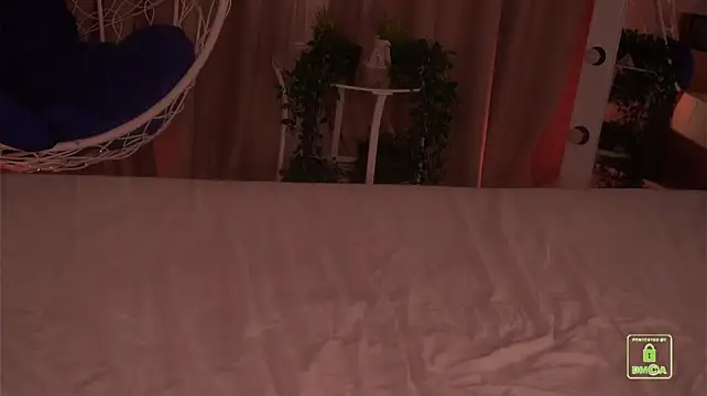 Sonalegend_ Adlı Modelin Canlı XXX Sohbeti