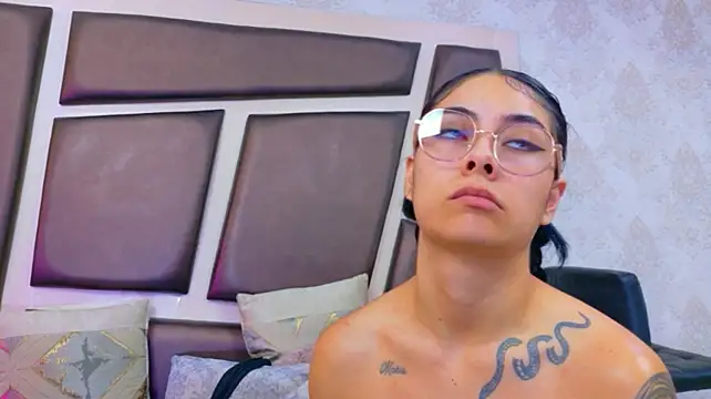 NicoleEsposito 现场XXX聊天