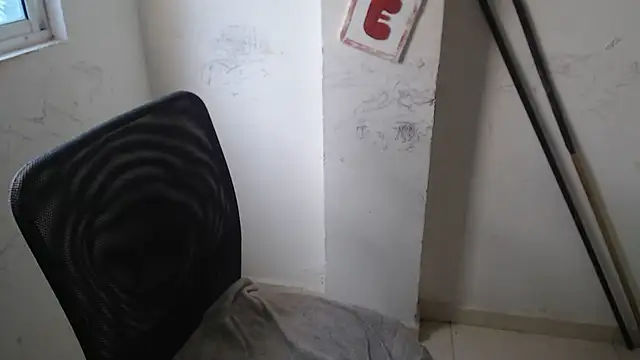 Živý XXX chat Yohis_Kiut25