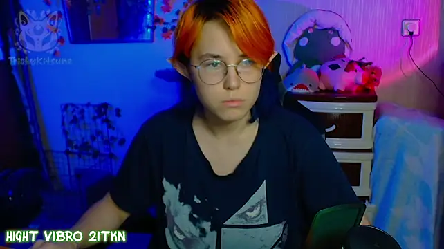 TrickyKitsune লাইভ XXX চ্যাট