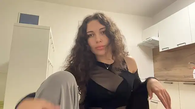 Živý XXX chat LisetteGhazvini