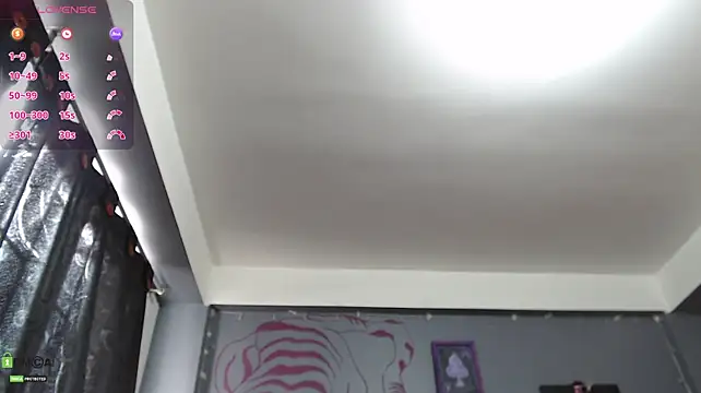 XXX chat uživo modela Regina_Iris