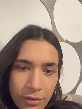 YourBabyLis live XXX chat