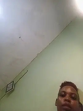 Sexymilla33's Live XXX Chat