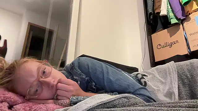 DouceMarine Live XXX Chat