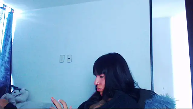 jazmin_wolf: διαδικτυακό σόου στην κάμερα