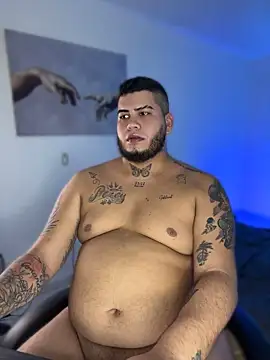 Thomas_chubbyxhot's Live XXX Chat