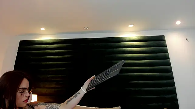 Chat XXX en directo de ValeryMontenegro